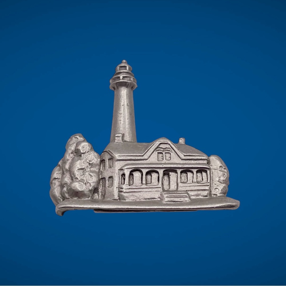 Signed Pewter Saint Simons Island Georgia Lighthouse Brooch Collectible